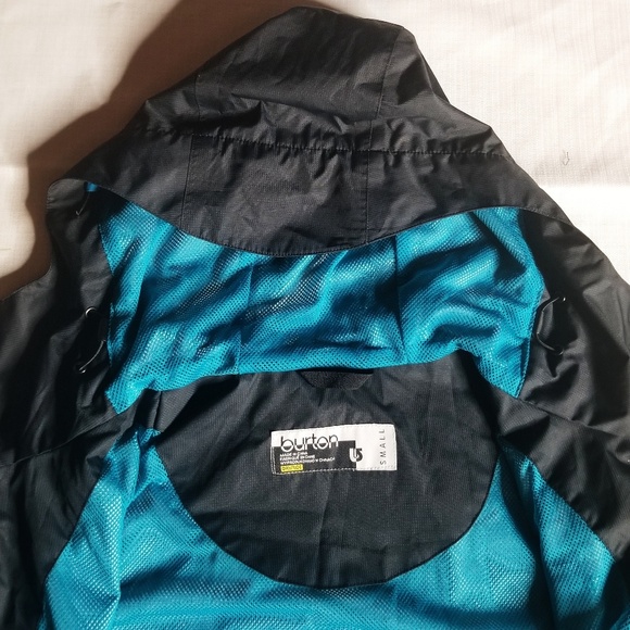 ‼SOLD‼ Burton Misty 2L Kunshan Snowboarding Jacket - Picture 7 of 8